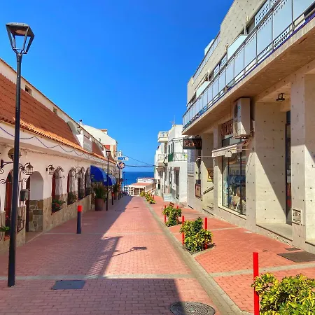 아파트 La Caleta Penthouse