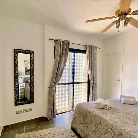 아파트 La Caleta Penthouse
