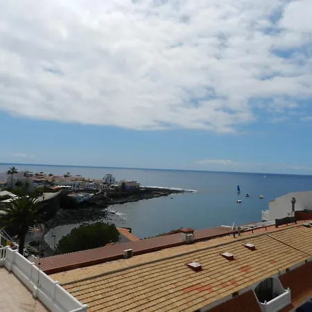 La Caleta Penthouse 阿德耶